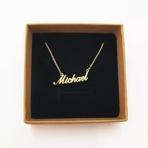 Personalized name necklace